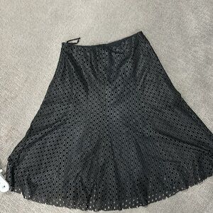 Theory Bhima Laser cut Leather Skrit Size 4